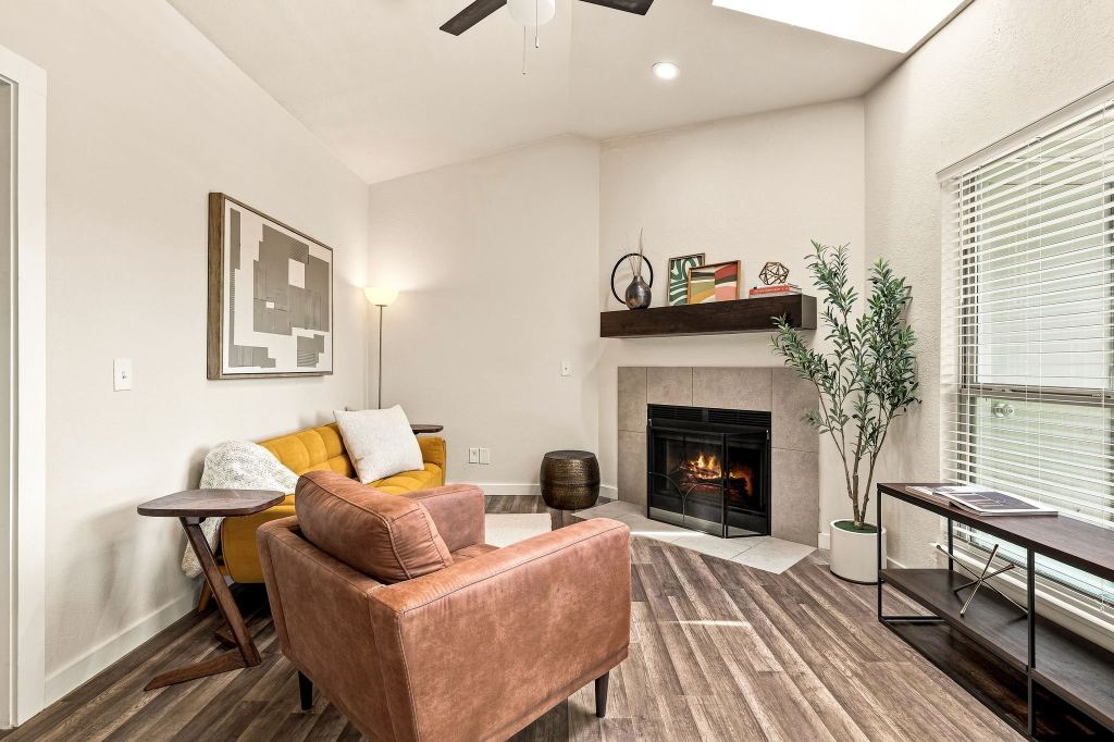 7340 Skillman Street 1217, Dallas, TX 75231 — photo 1