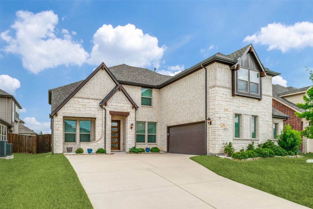812 Woodview Court, Anna, TX 75409 — photo 1