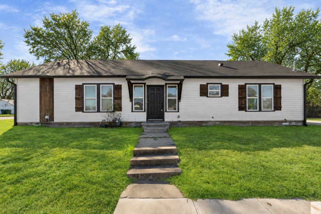 3100 N 27th Street, Waco, TX 76708 — photo 1