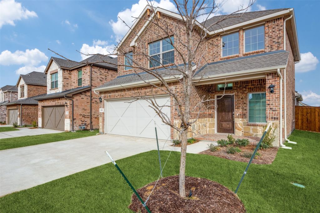 240 Kistler Drive, Little Elm, TX 75068 — photo 1