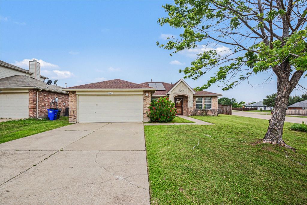 1005 Windsor Lane, Forney, TX 75126 — photo 1