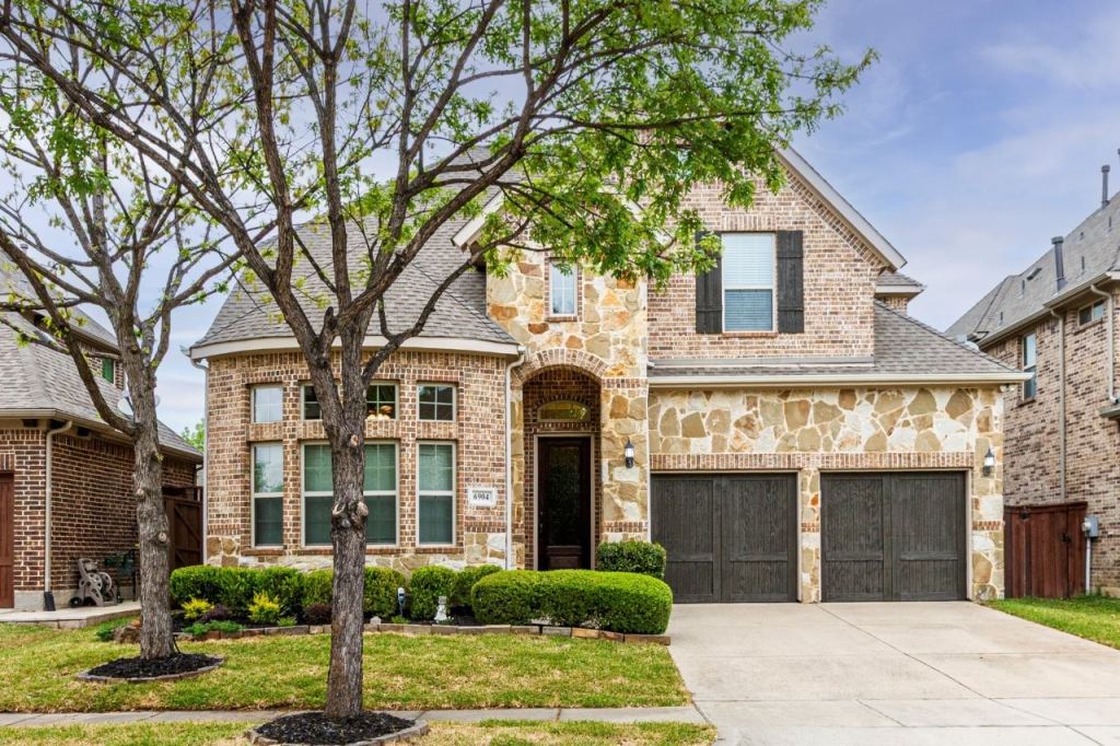 6904 Helena Way, McKinney, TX 75070 — photo 1
