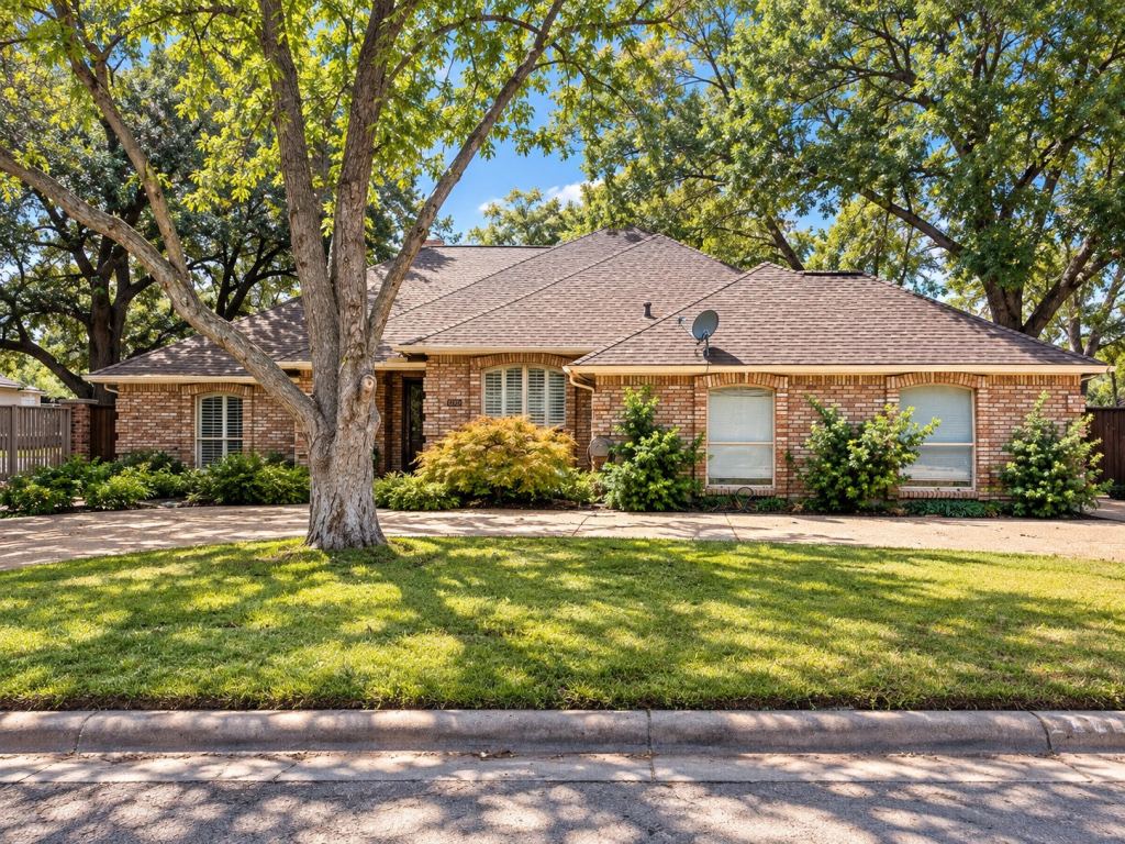 7056 Allen Place Drive, Fort Worth, TX 76116 — photo 1