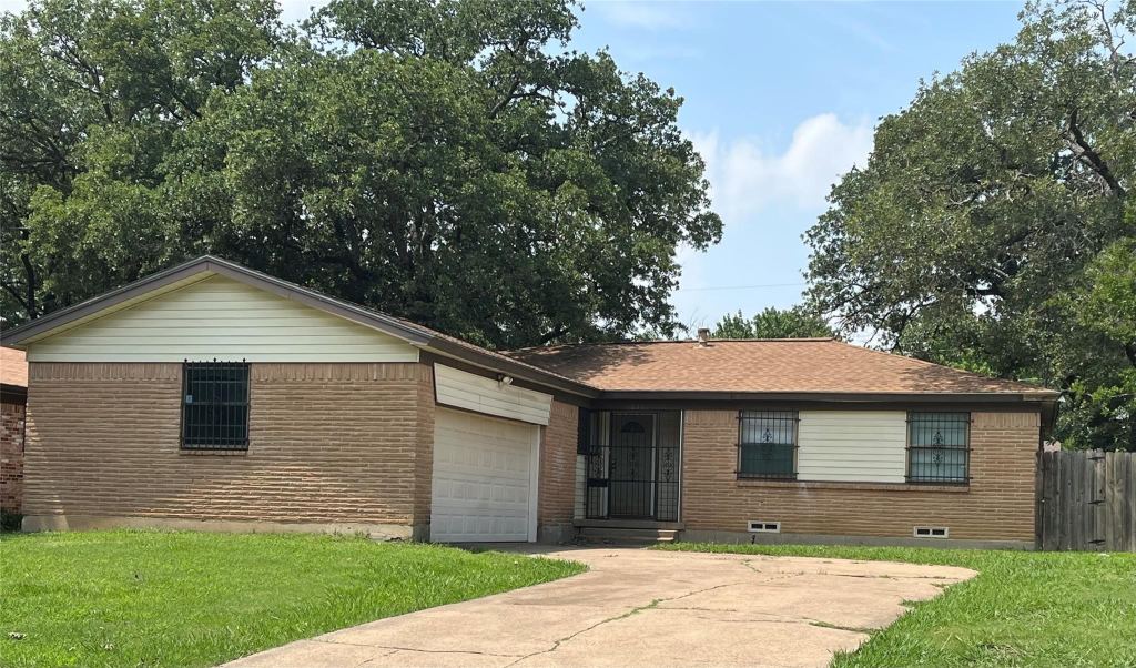 10327 Springhaven Drive, Dallas, TX 75217 — photo 1