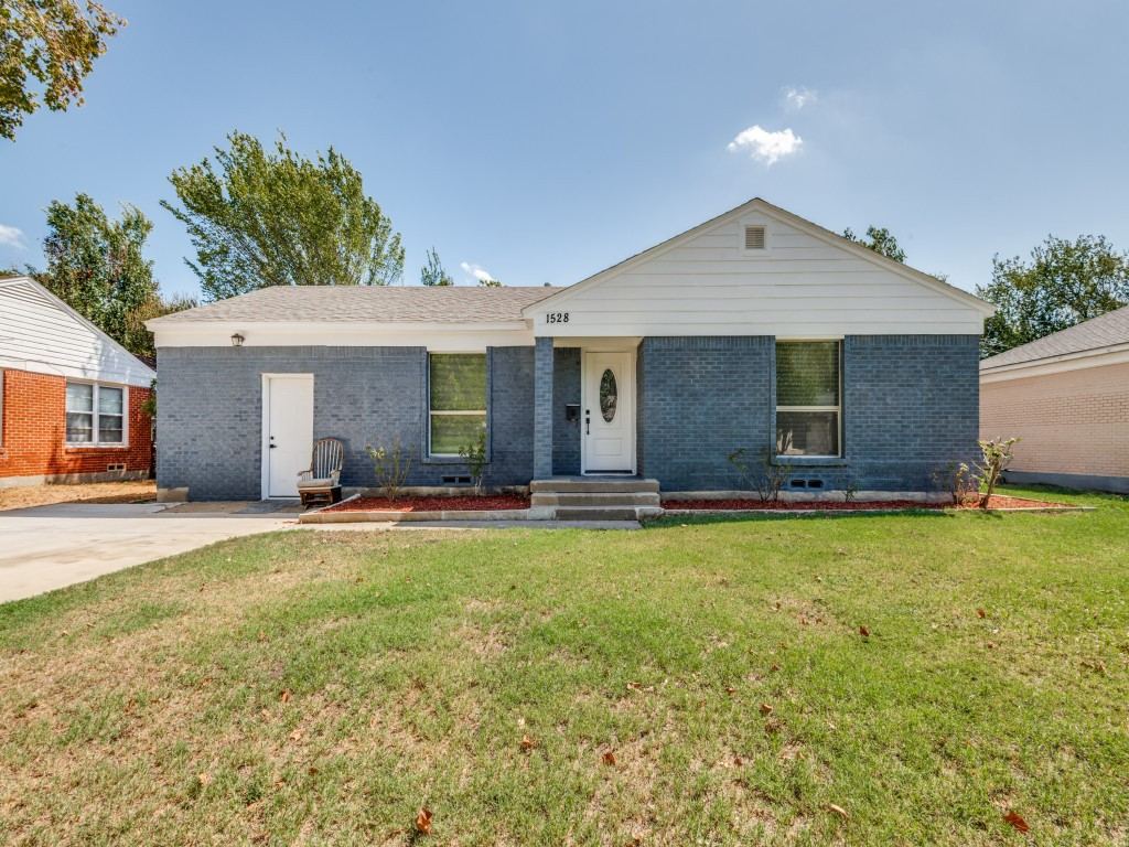 1528 Priscilla Lane, Irving, TX 75061 — photo 1