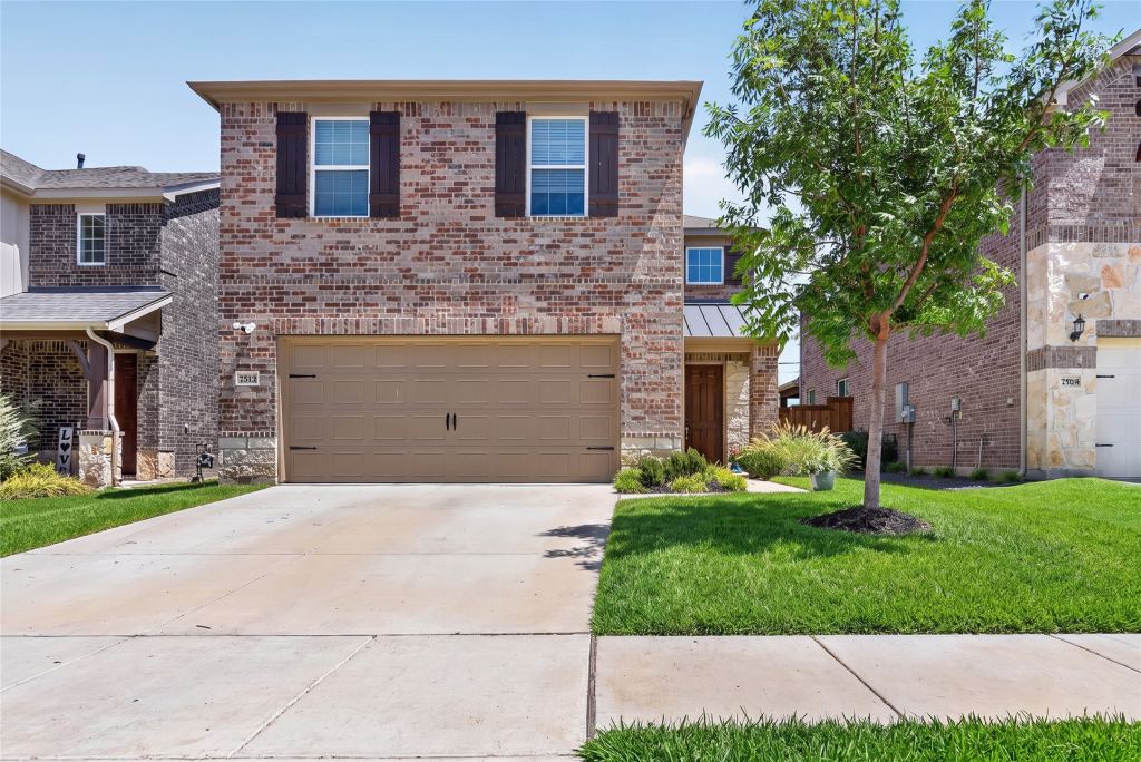 7512 Sheboygan Avenue, Dallas, TX 75228 — photo 1