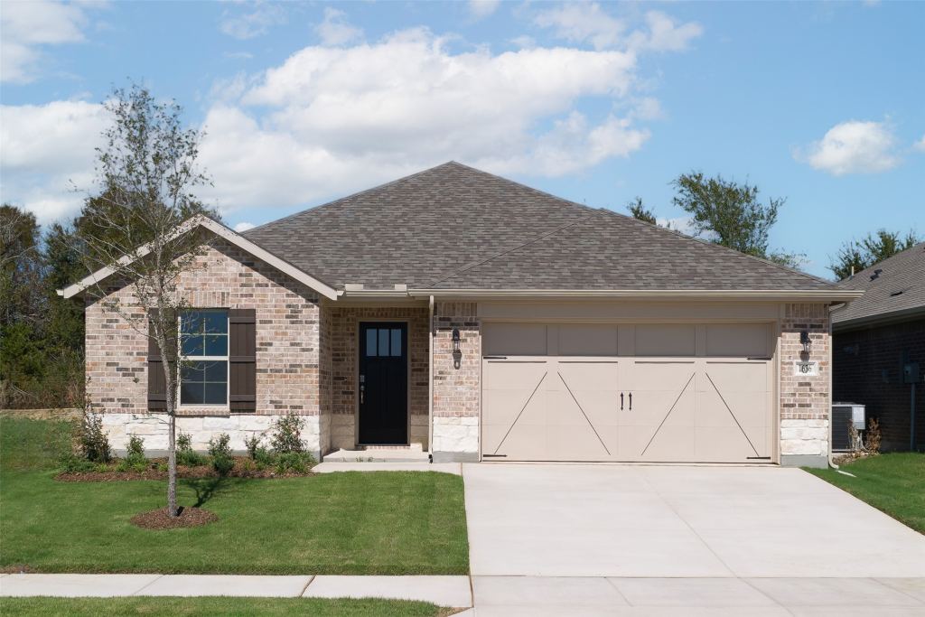 1636 Basalt Lane