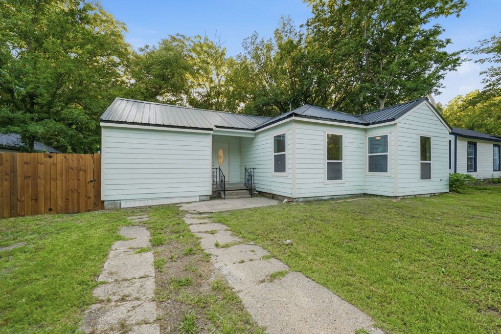 1103 Bell Drive, Greenville, TX 75401 — photo 1