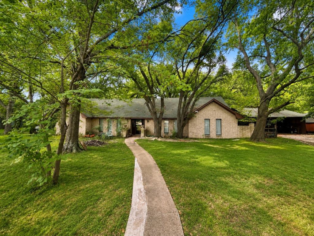 7102 S Interstate Highway 45 W S, Corsicana, TX 75109 — photo 1