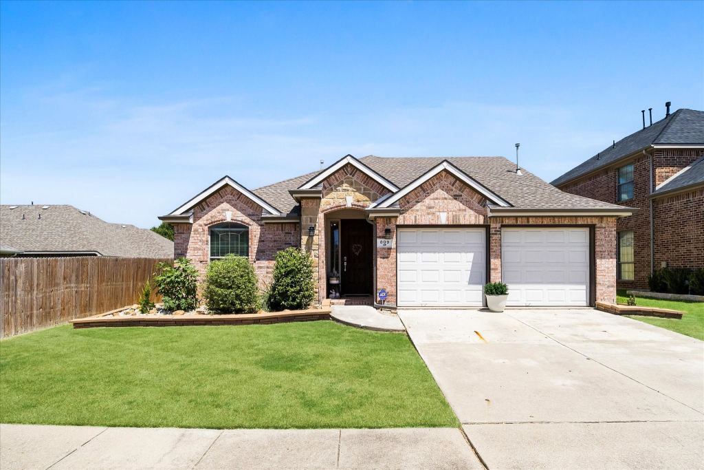809 Cauble Drive, Fate, TX 75087 — photo 1