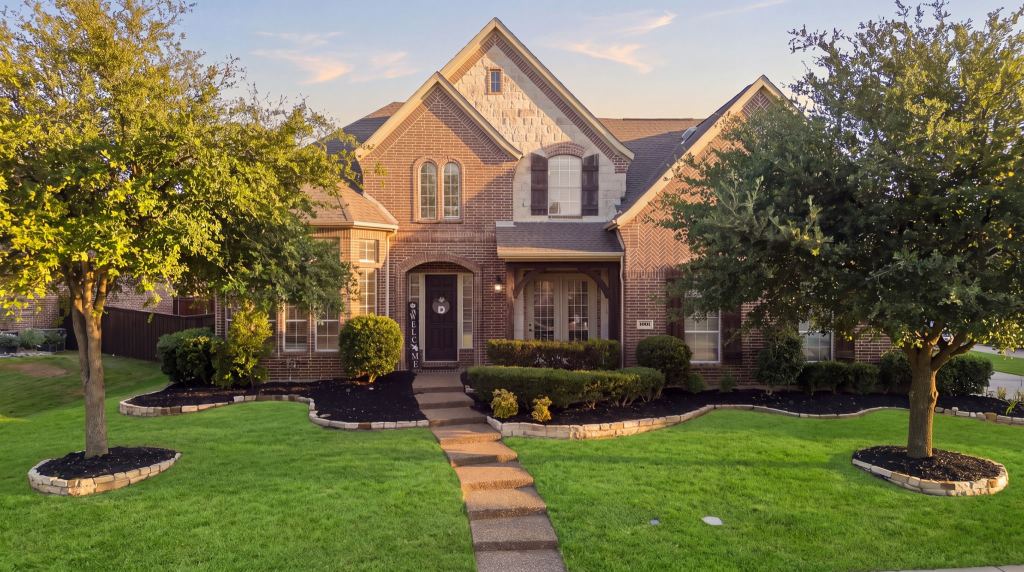 1001 Bristlewood Drive