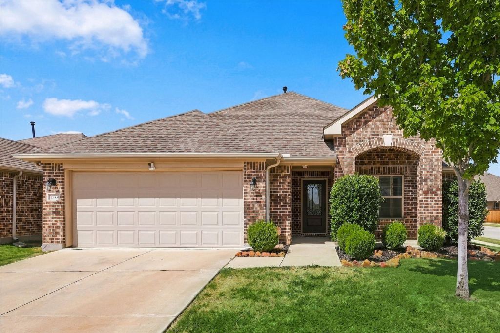 1733 Ridge Creek Lane, Aubrey, TX 76227 — photo 1