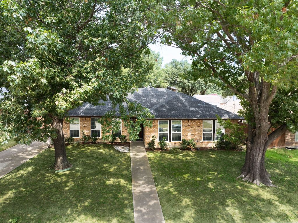 5505 Edgewater Circle, Rowlett, TX 75088 — photo 1
