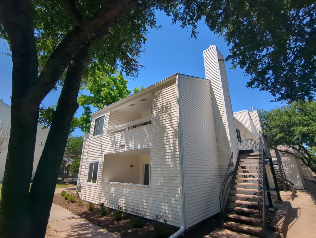 7431 Holly Hill Drive 204, Dallas, TX 75231 — photo 1
