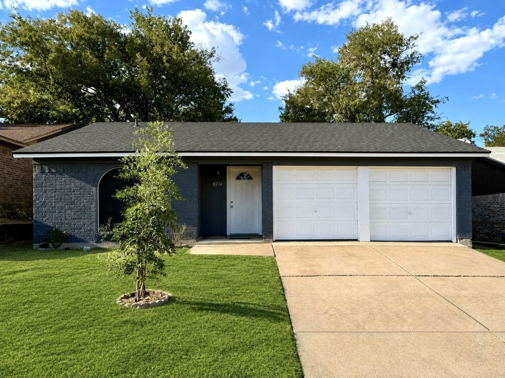 8216 Richard Street, White Settlement, TX 76108 — photo 1