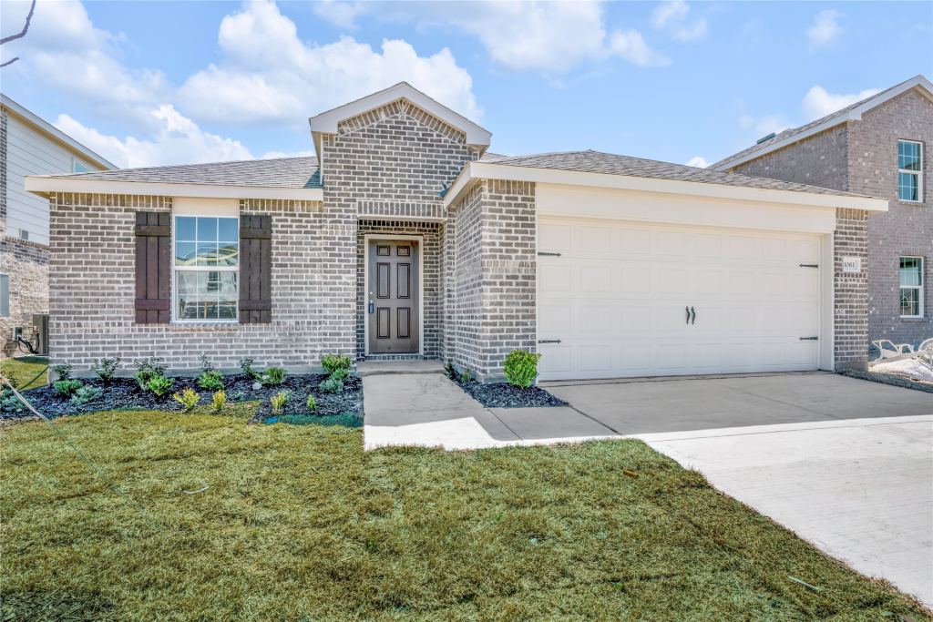 1061 Castroville Drive, Forney, TX 75126 — photo 1
