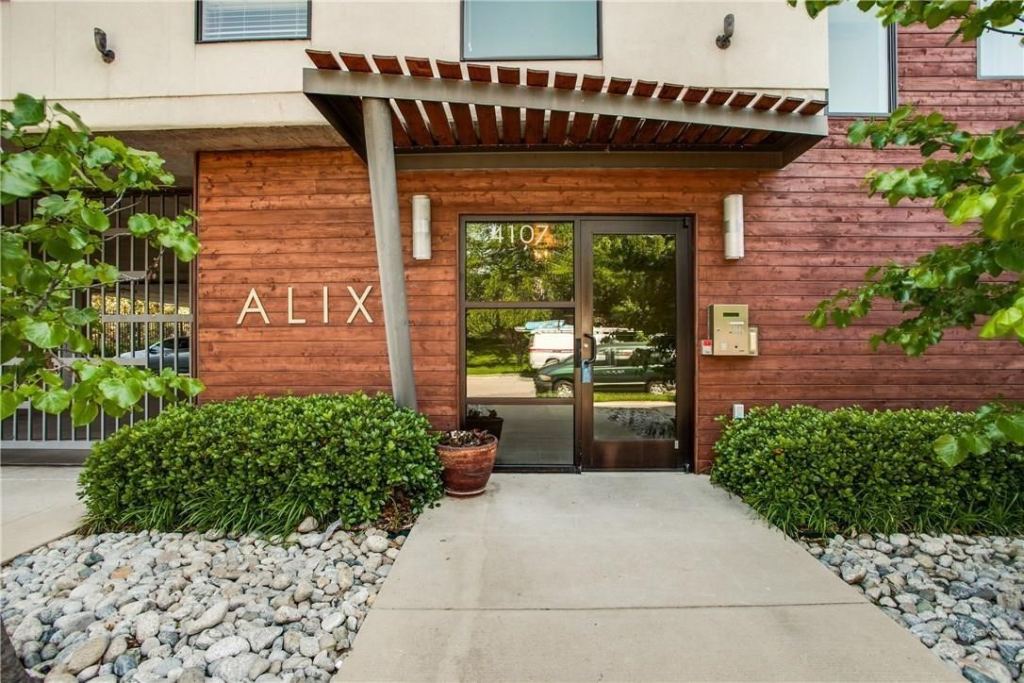 4107 Bowser Avenue 101, Dallas, TX 75219 — photo 1