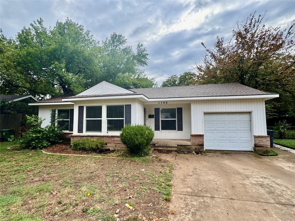 1706 Stewart Drive, Arlington, TX 76013 — photo 1