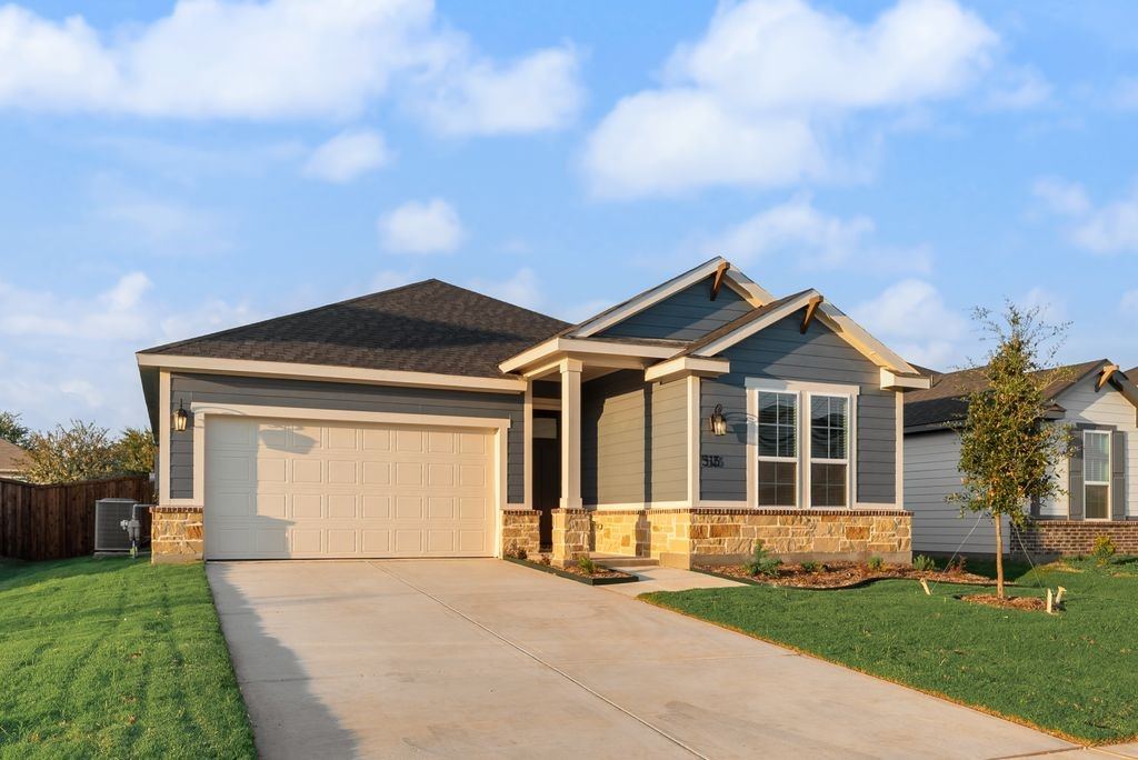 513 Marcus Lane, Crowley, TX 76036 — photo 1