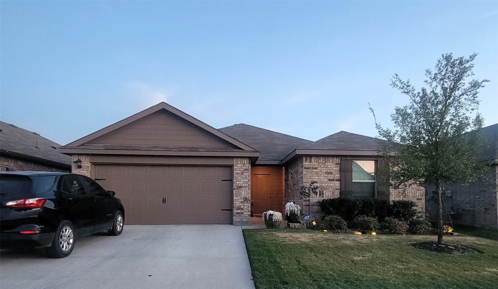 4153 Dublin Ridge Drive, Fort Worth, TX 76036 — photo 1