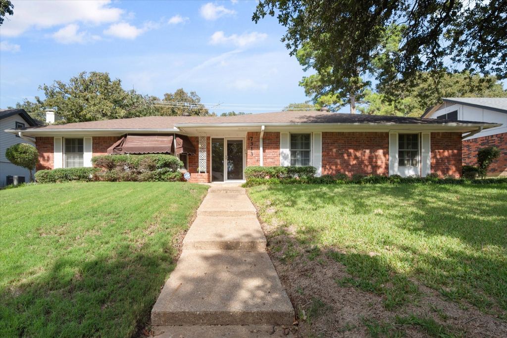 7313 Madeira Drive, Fort Worth, TX 76112 — photo 1