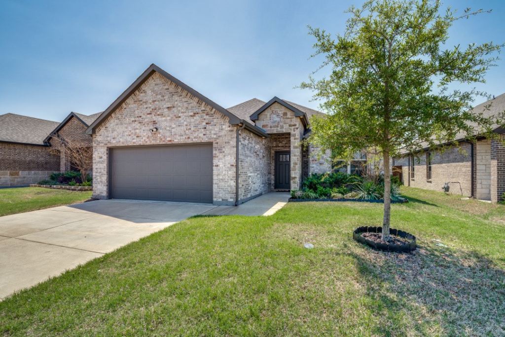 248 Braves Way, Lavon, TX 75166 — photo 1