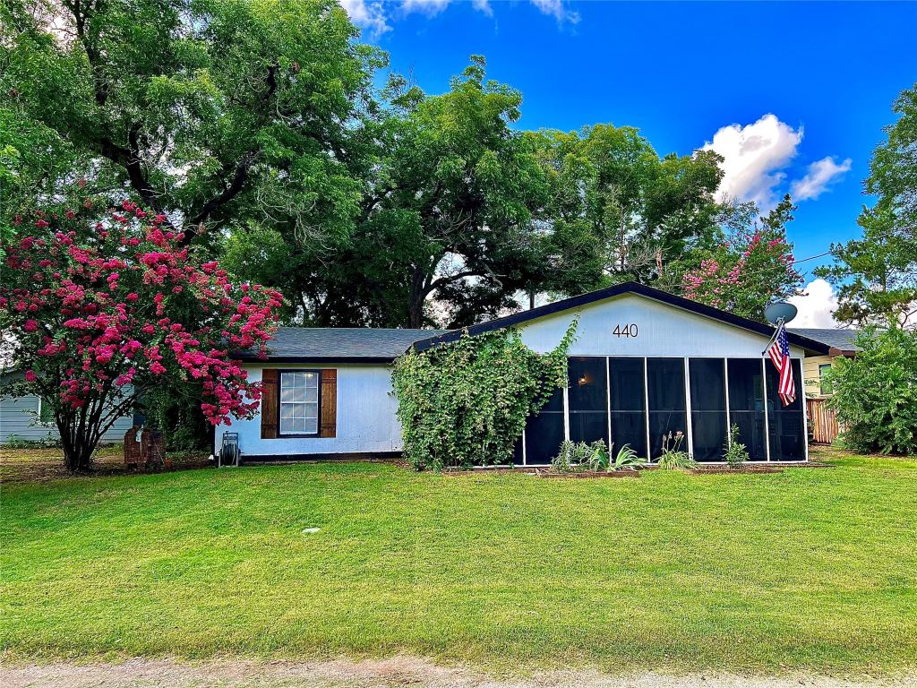440 Hillcroft Drive, Weatherford, TX 76087 — photo 1