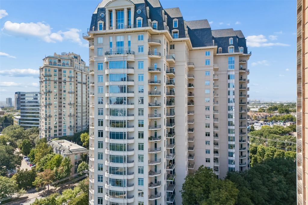 3505 Turtle Creek Boulevard 5A