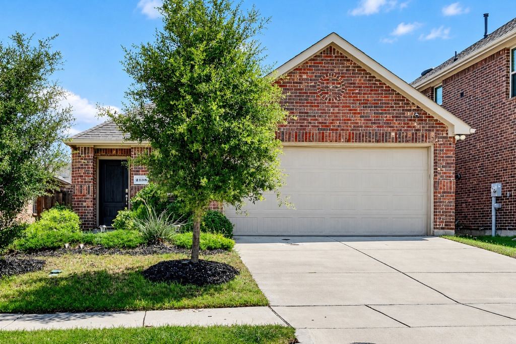 2138 Hobby Drive, Forney, TX 75126 — photo 1