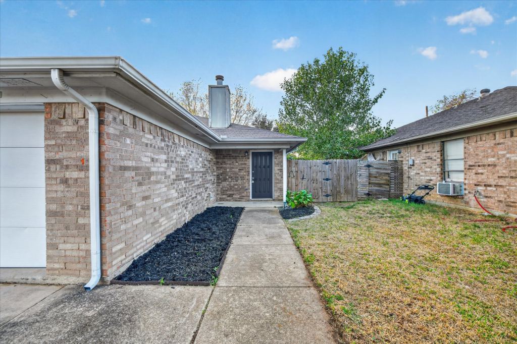 6319 Christy Court, North Richland Hills, TX 76182 — photo 1