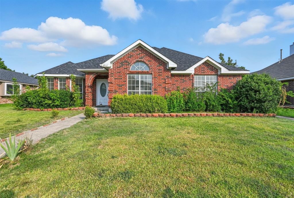 2711 Primrose Lane, Rowlett, TX 75089 — photo 1