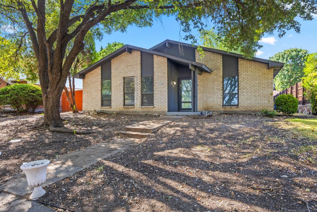 3314 Excalibur Circle, Garland, TX 75044 — photo 1