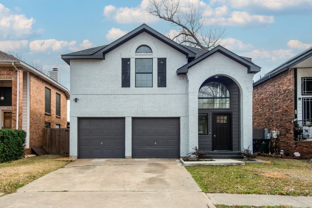 703 Meadowcreek Court, Garland, TX 75043 — photo 1