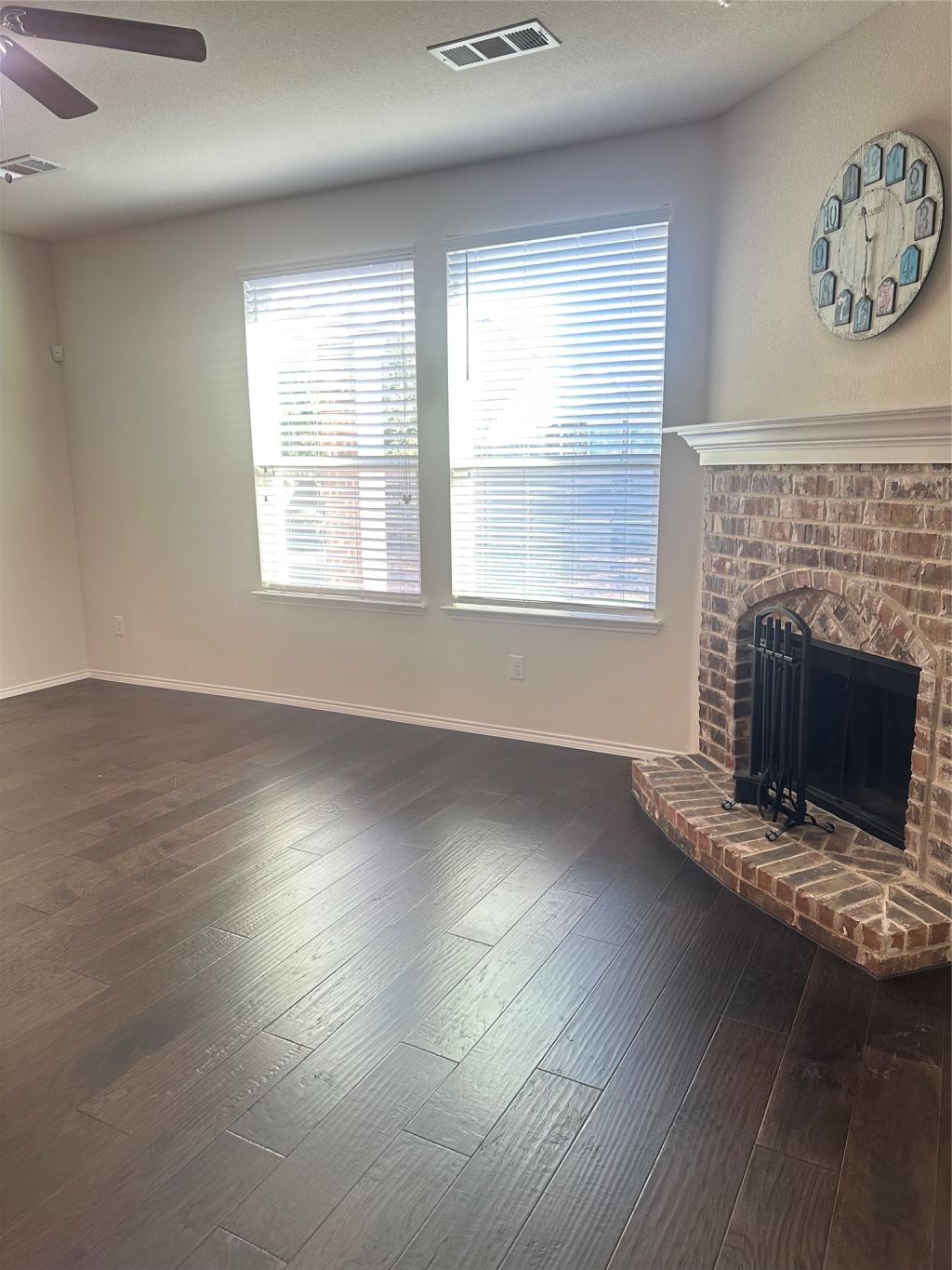 1813 6th Street, Argyle, TX 76226 — photo 1