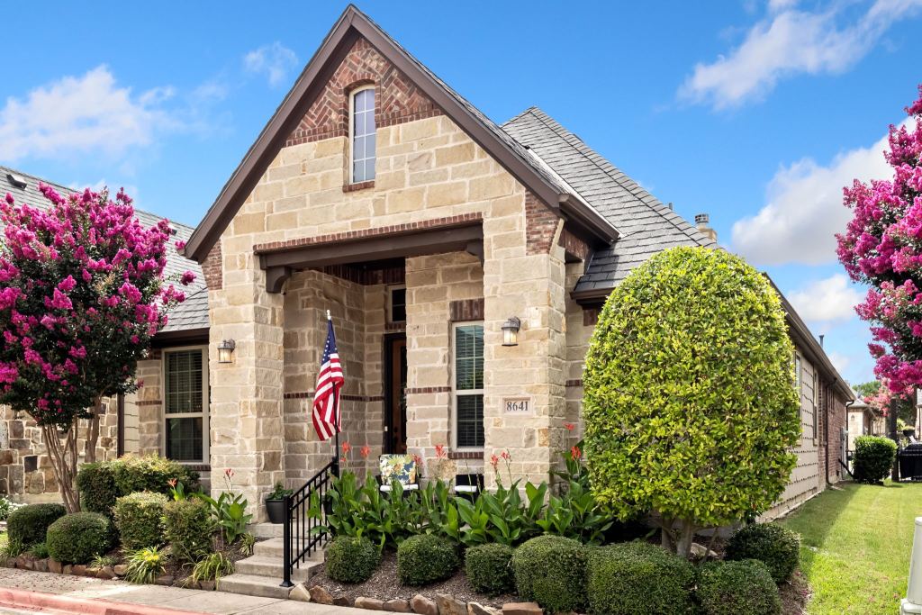 8641 Gracewood Drive, McKinney, TX 75070 — photo 1