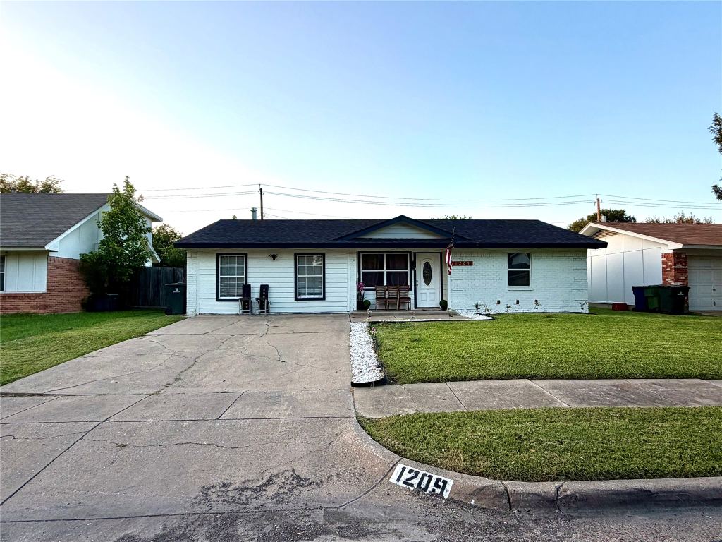 1209 Rosewood Hills Drive, Garland, TX 75040 — photo 1