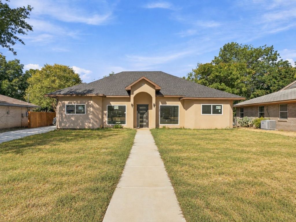 507 Staffordshire Drive, Irving, TX 75061 — photo 1