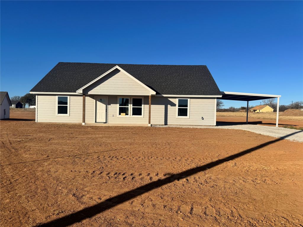 1004 Morgan Court, Springtown, TX 76082 — photo 1