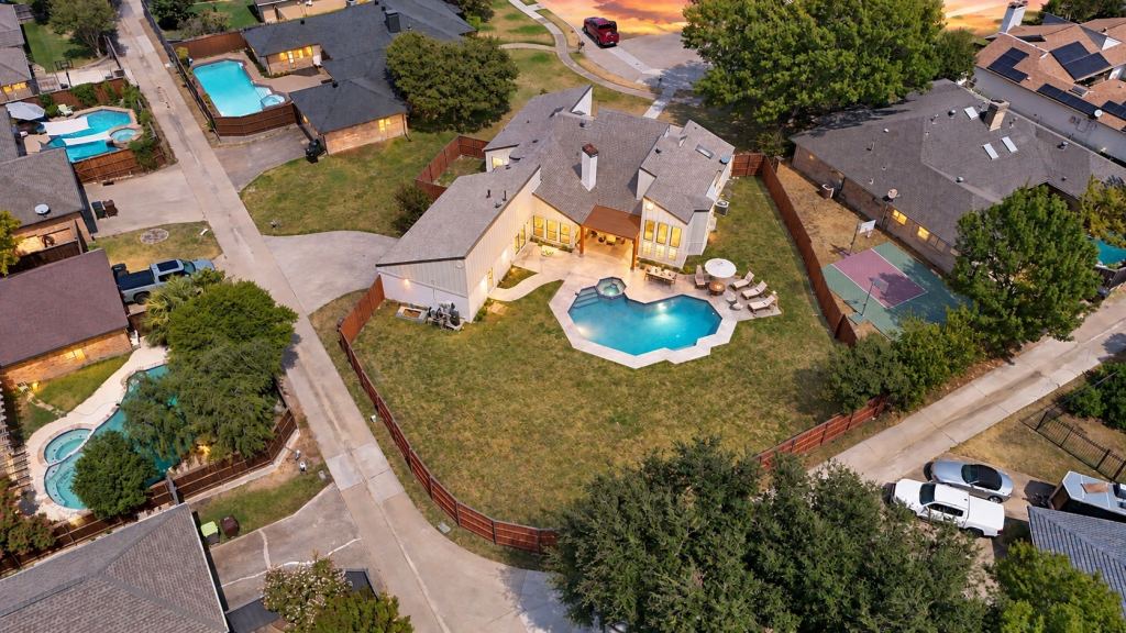 4001 Bullock Drive, Plano, TX 75023 — photo 1