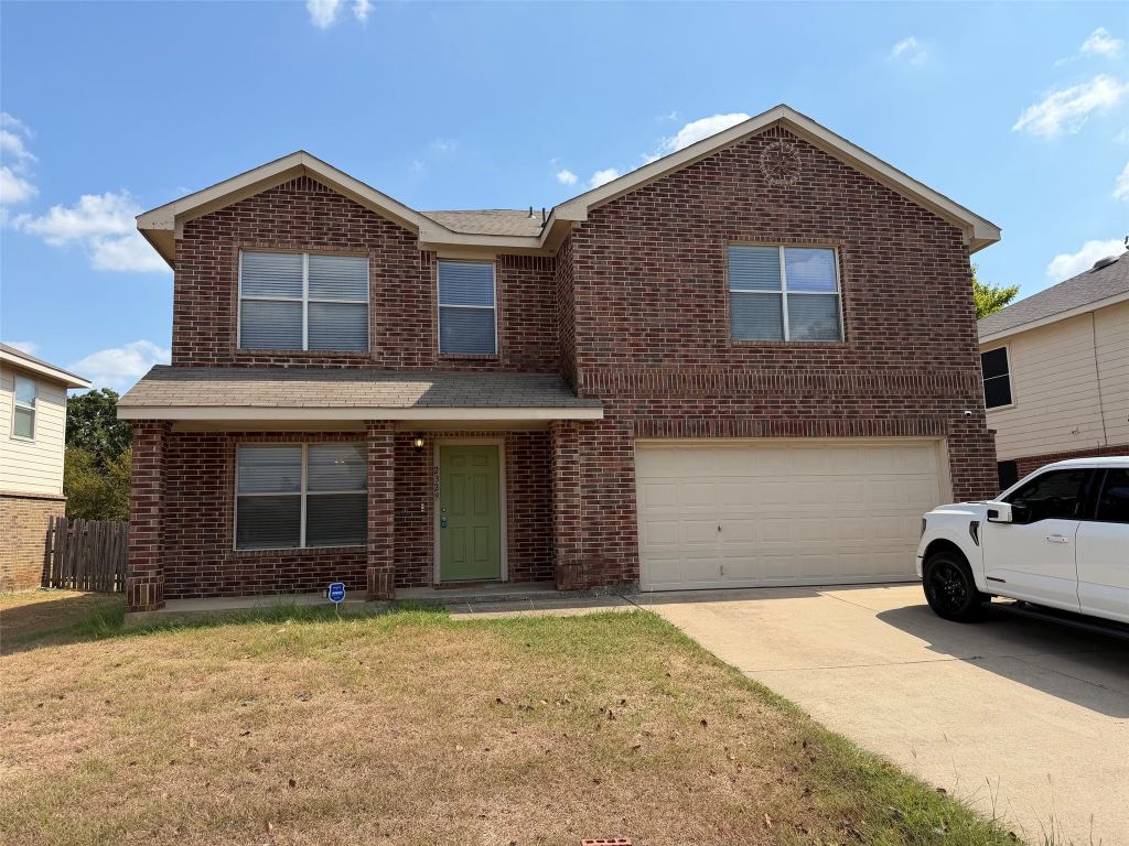 2329 Ash Grove Trail, Fort Worth, TX 76112 — photo 1