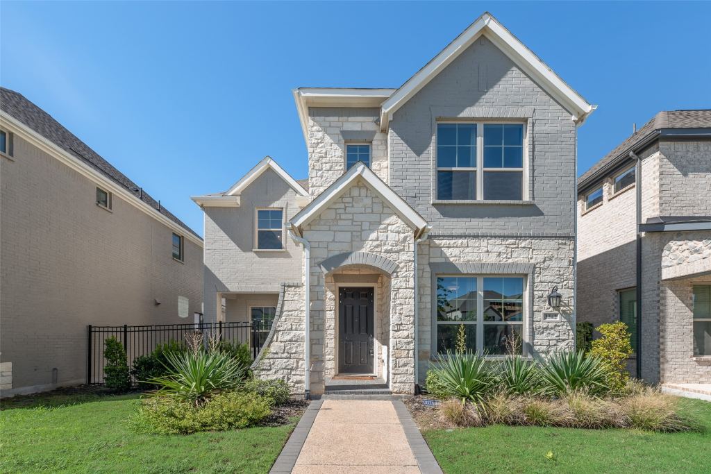3342 Monarch Pass Drive, Arlington, TX 76005 — photo 1