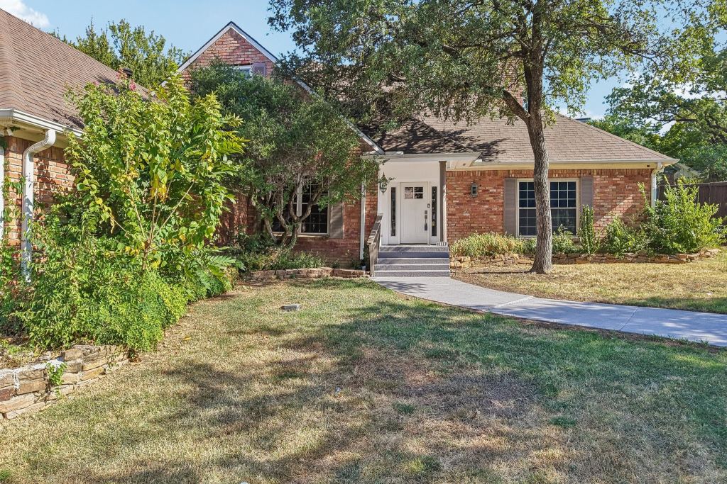 3108 Wingren Road, Irving, TX 75062 — photo 1