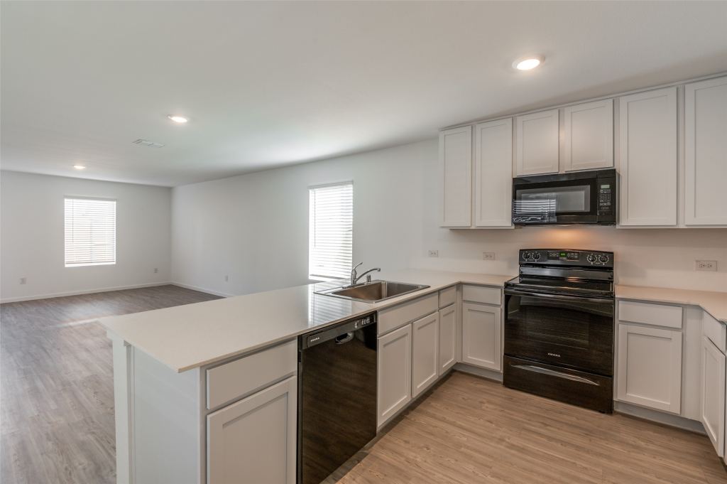 6303 Kingfisher Way, Princeton, TX 75407 — photo 1