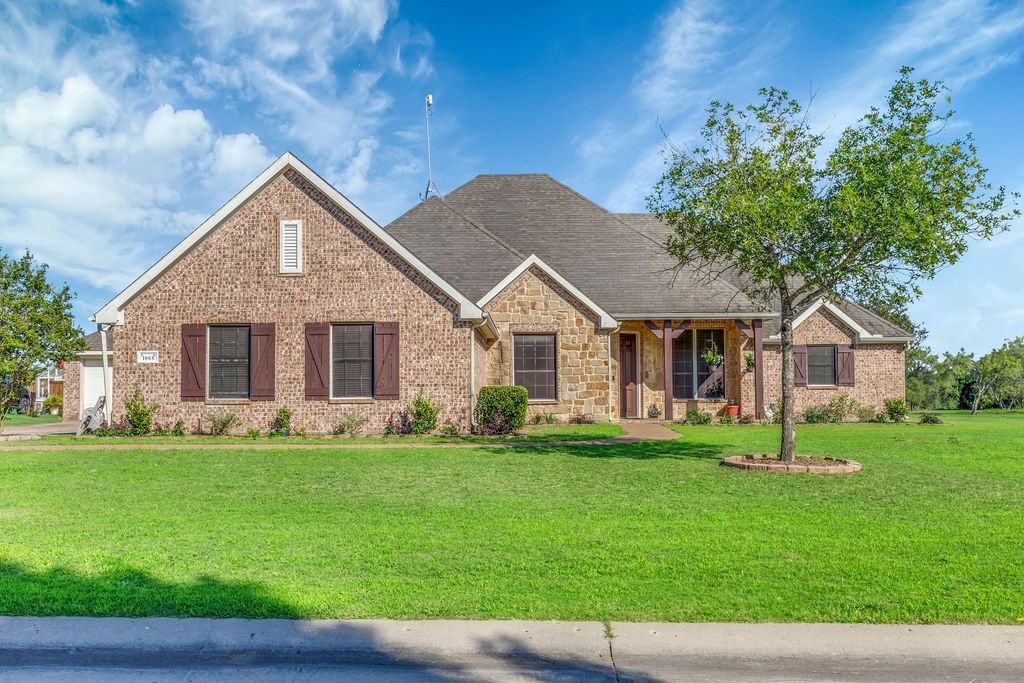 1068 Oak Creek Circle
