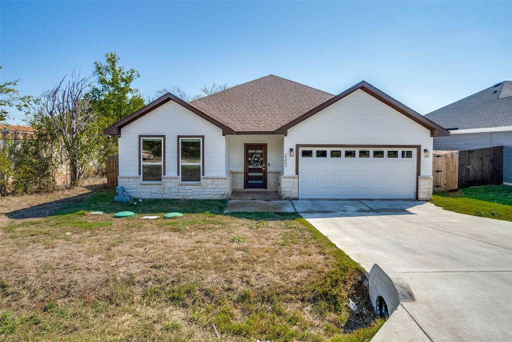 2303 Pedernales Court, Granbury, TX 76048 — photo 1