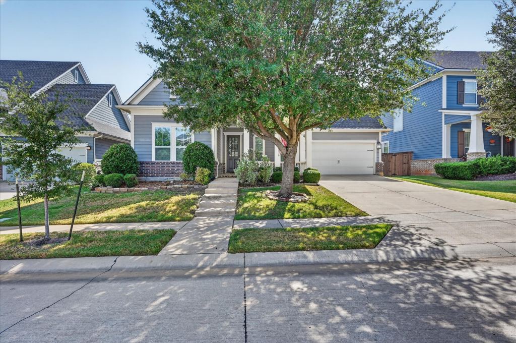 940 Crimson Road, Argyle, TX 76226 — photo 1
