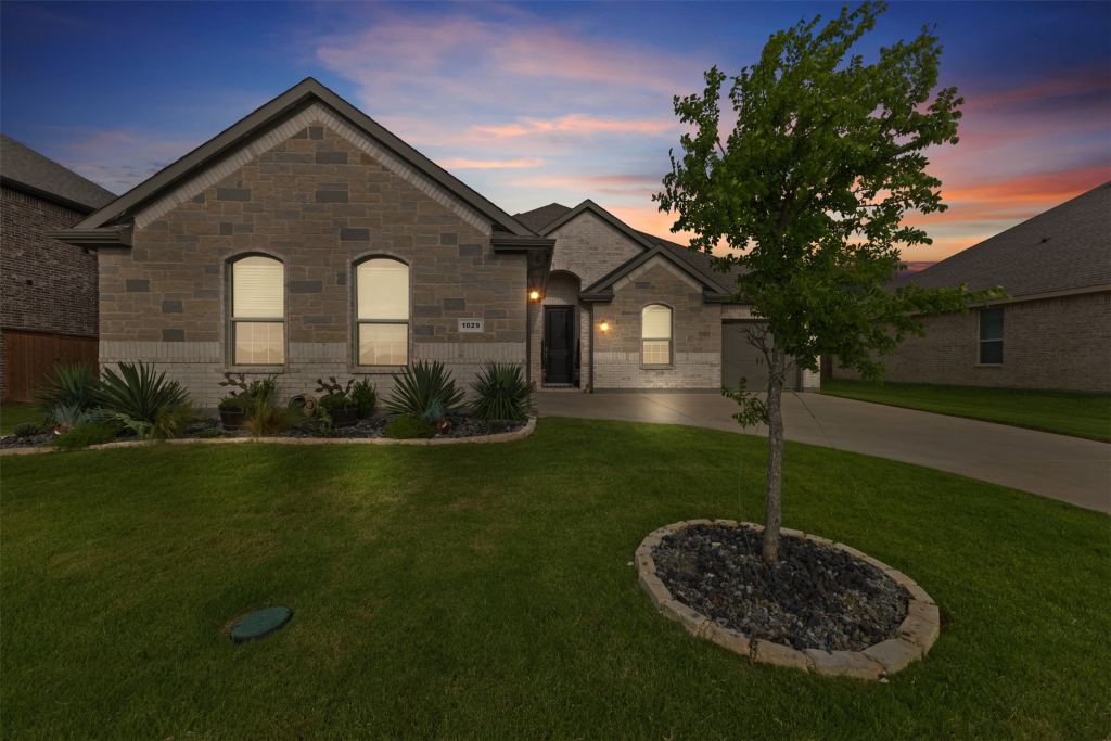 1029 Greencove Drive, Midlothian, TX 76065 — photo 1