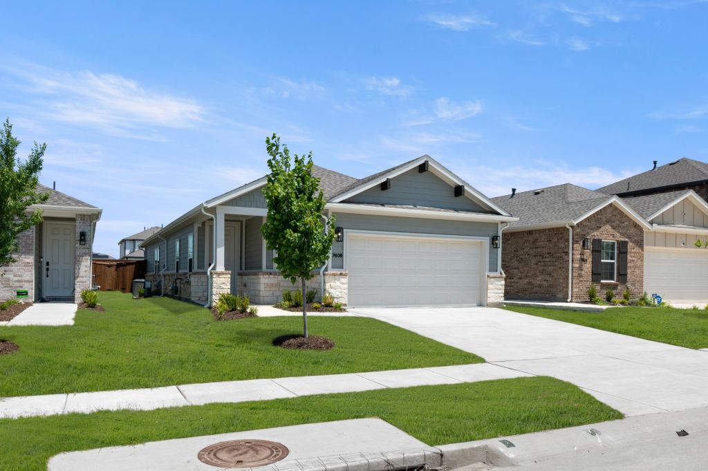7408 Autumn Hill Drive, Denton, TX 76249 — photo 1