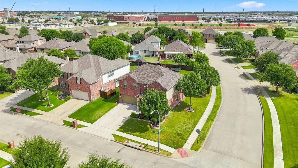 1100 Crest Breeze Drive