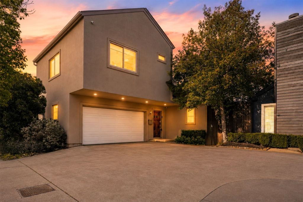 4319 Cabell Drive, Dallas, TX 75204 — photo 1